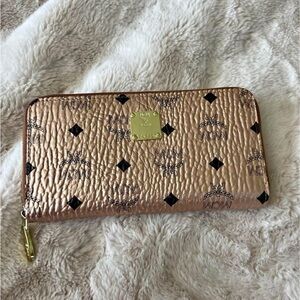 MCM Zip Around Wallet in Rose Gold